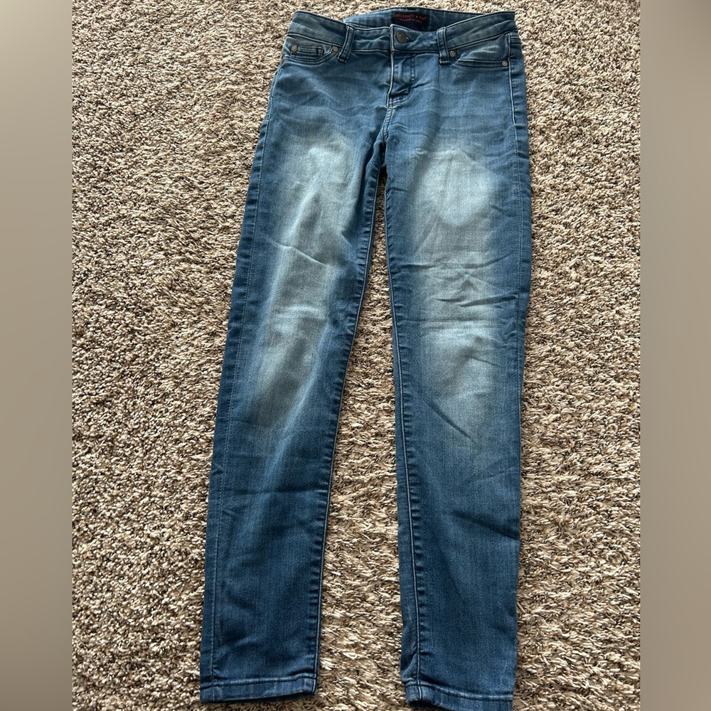 Celebrity Pink skinny jeans - size 3/26